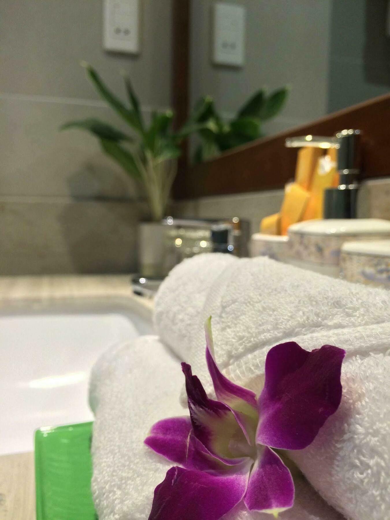 Ocean Flower Hotel Дананг Екстер'єр фото