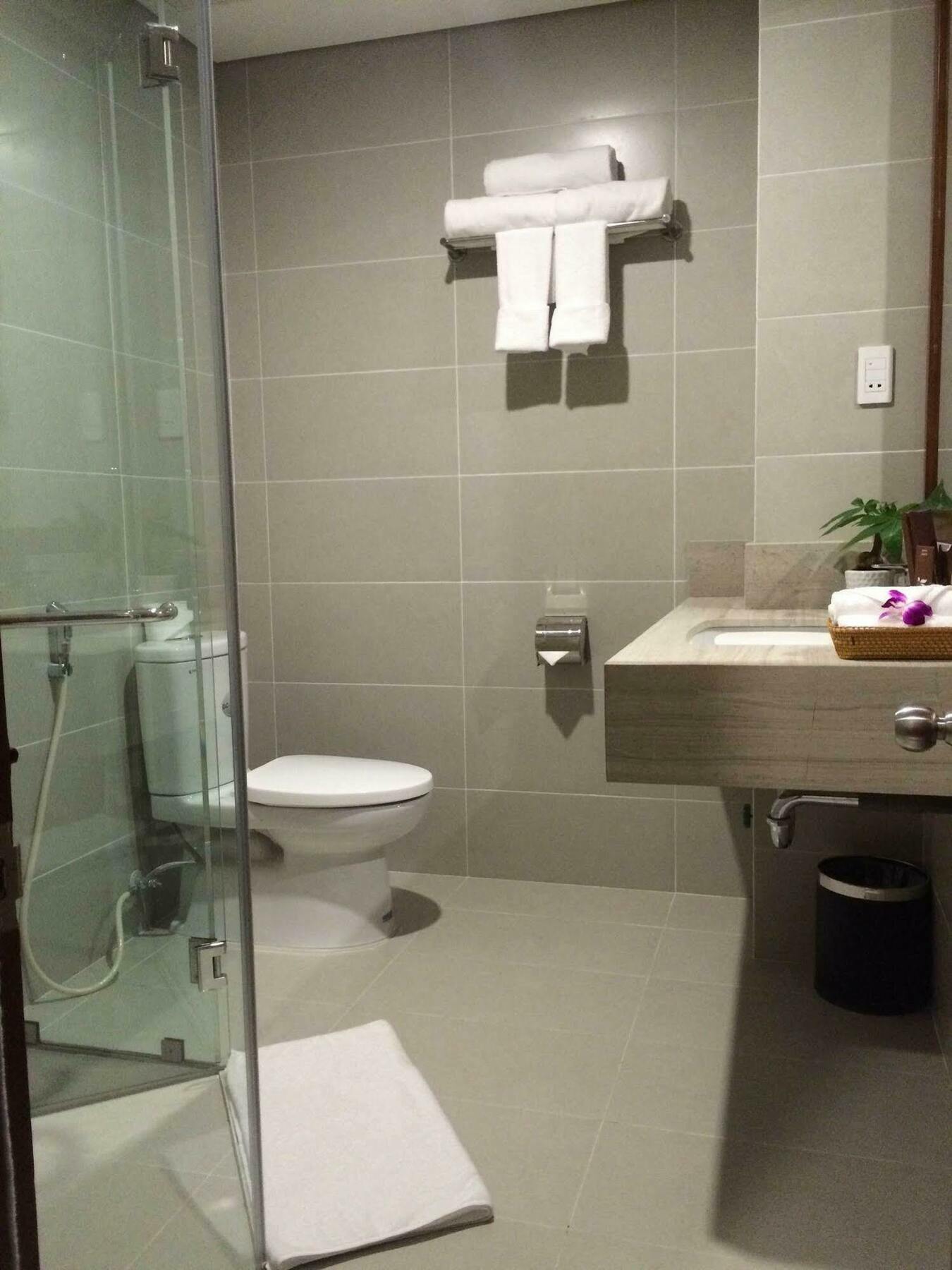Ocean Flower Hotel Дананг Екстер'єр фото